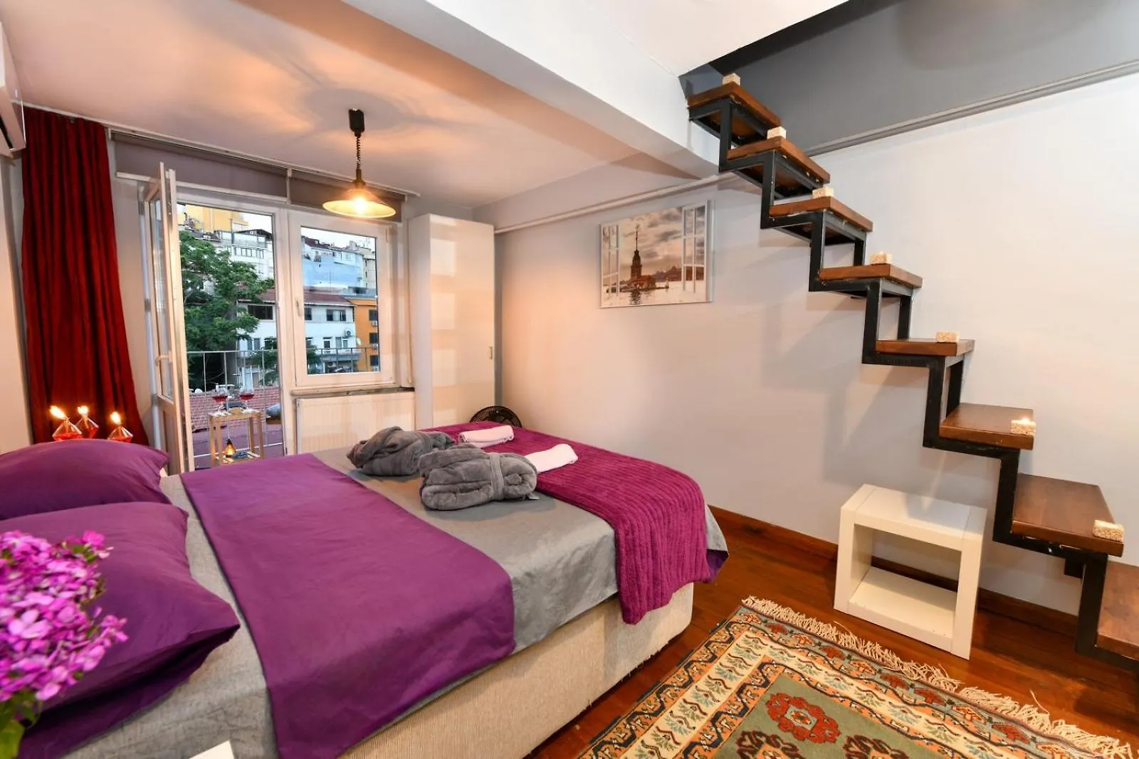 The Maiden Tower From Your Bedroom Romantic View, In Taksim Square Istanbul 0*,