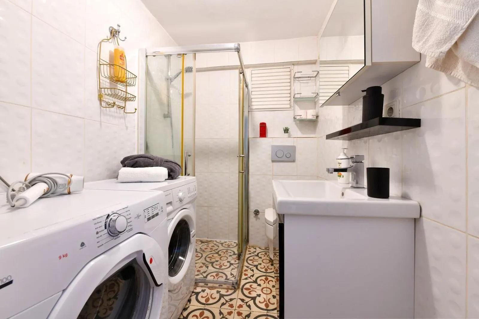 The Maiden Tower From Your Bedroom Romantic View, In Taksim Square Istanbul Apartment